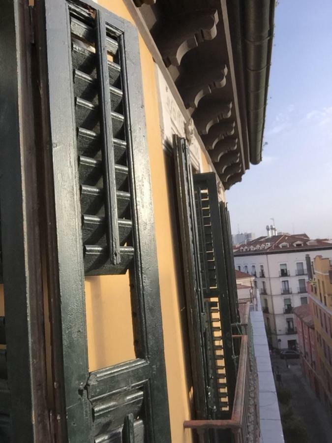 Charming And Bright Apartment Madrid Exterior photo